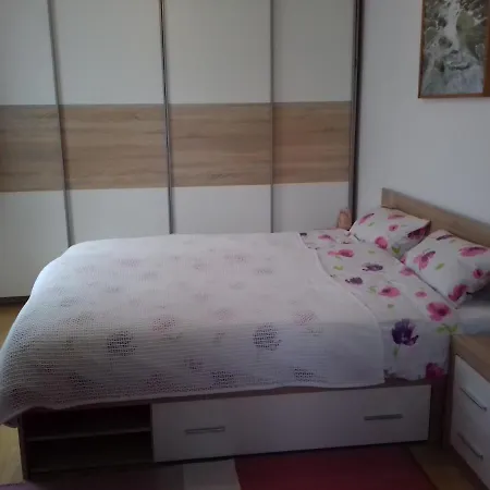 Balatoni Mandala Vendeghaz Prázdninový dům Balatonszárszó