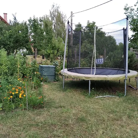 Balatoni Mandala Vendeghaz بيت للعطل Balatonszárszó