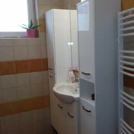 Balatoni Mandala Vendeghaz * Balatonszárszó